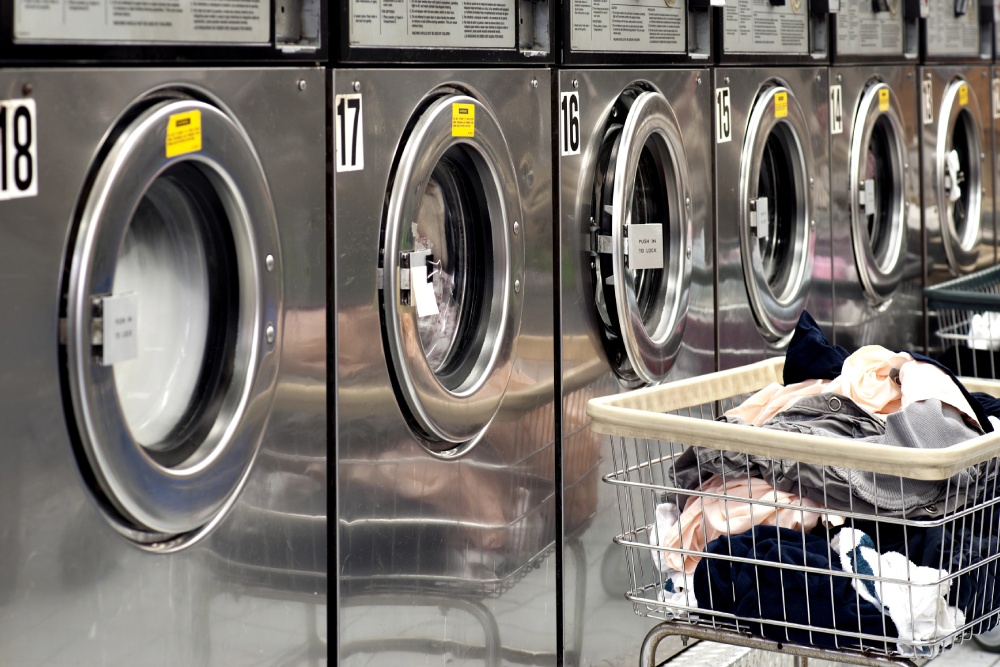 How Laundromats With Drop-Off Services Make Your Daily Routine Effortless